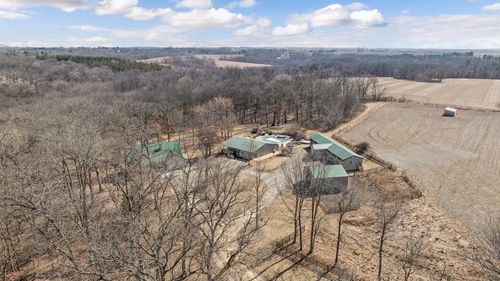 13333 Fulrath Mill Rd, MOUNT CARROLL, IL, 61053-9069 | Card Image