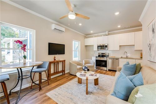 958 Lawton St Sw, atlanta, GA, 30310-3336 | Card Image
