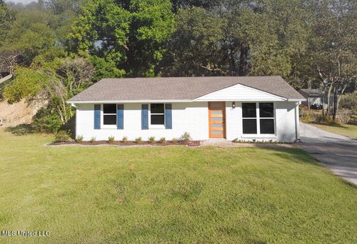 522 Christine Dr, Ridgeland, MS, 39157-3919 | Card Image