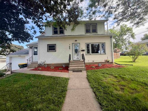 509 Sw 2nd Avenue, Waukon, IA, 52172 | Card Image