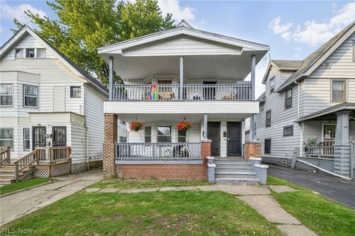 3274 E 123rd St, Cleveland, OH, 44120-3850 | Card Image