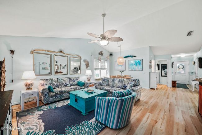 277 Country Club Rd, Home with 2 bedrooms, 2 bathrooms and null parking in Port St. Joe FL | Image 12
