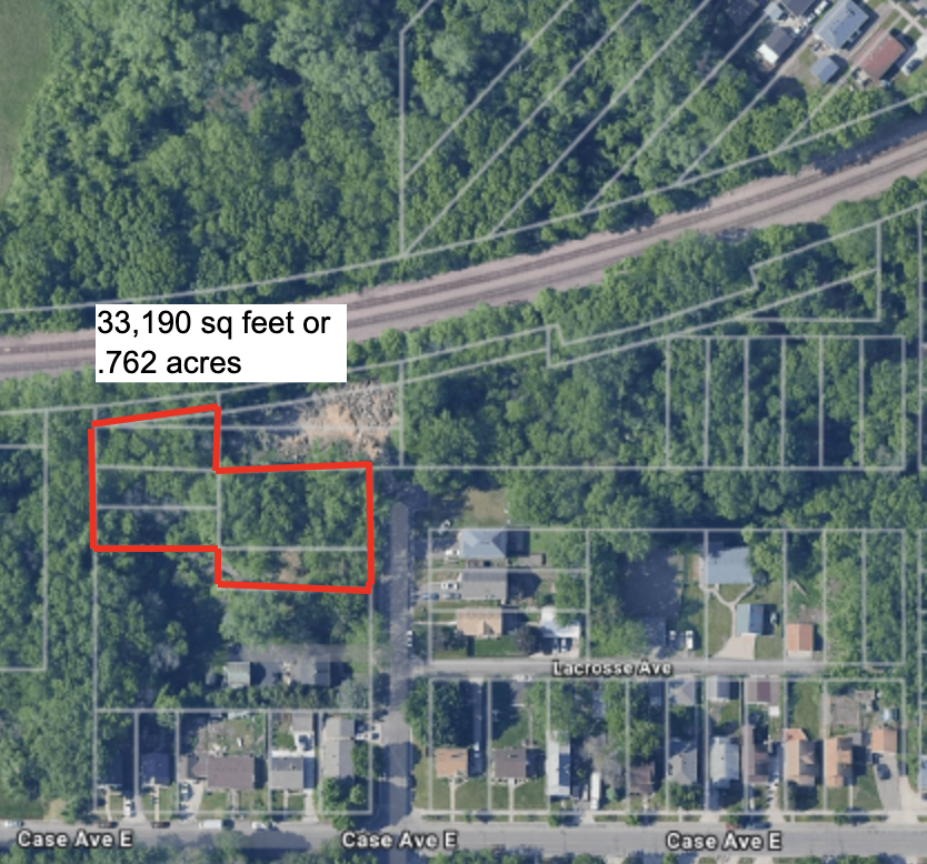 Land in North Saint Paul