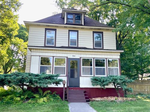 502 12th St Se, Menomonie, WI, 54751-1952 | Card Image