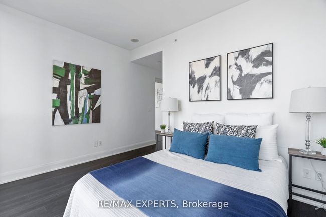 2406 - 2900 Highway 7 Road, Condo with 2 bedrooms, 2 bathrooms and null parking in Vaughan ON | Image 17
