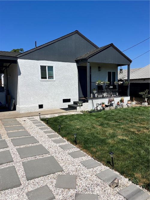 326 N Grant Ave, Corona, CA, 92882 | Card Image