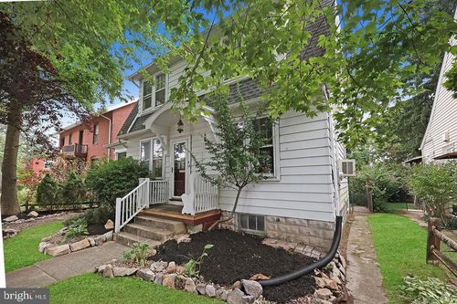34 S 24th St, CAMP HILL, PA, 17011-4608 | Card Image