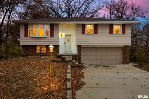 112 Summer Cir, East Peoria, IL, 61611-3424 | Card Image