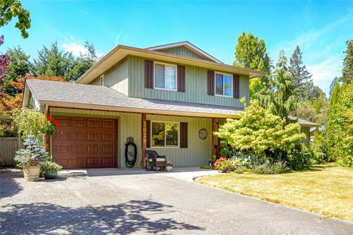 3029 Cressida Cres, Langford, BC, V9B5W9 | Card Image