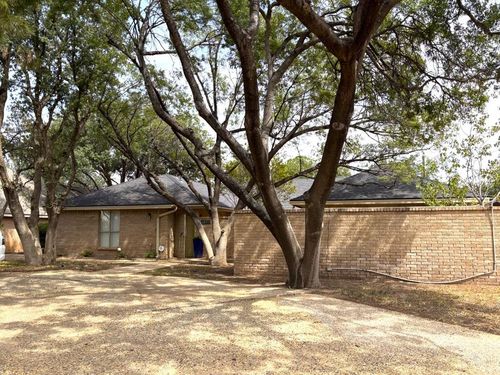 4504 Lennox Dr, Midland, TX, 79707-3323 | Card Image