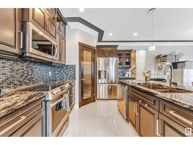 16756 60 St Nw, House other with 5 bedrooms, 4 bathrooms and null parking in Edmonton AB | Image 19