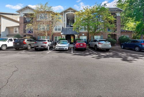 1012-833 Old Greenville Hwy, Clemson, SC, 29631-3326 | Card Image