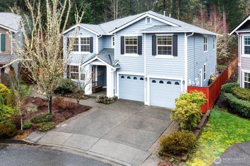 8100 231st Pl Ne, Redmond, WA, 98053-1993 | Card Image