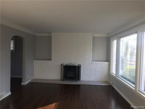 15874 Ashton Rd, Detroit, MI, 48223-1306 | Card Image