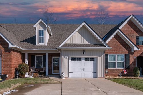 217 Hillcrest Dr, Clarksville, TN, 37043-5093 | Card Image
