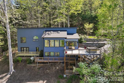 110 Crestwood Rd, Asheville, NC, 28804-3700 | Card Image