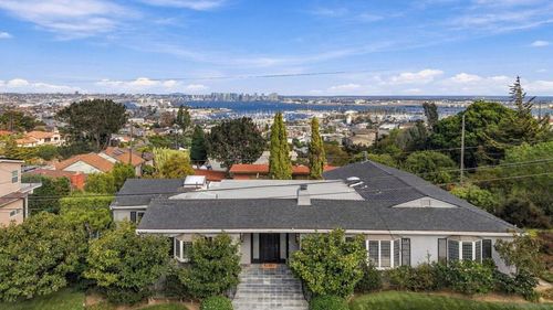 1155 Bangor St, San Diego, CA, 92106-2451 | Card Image