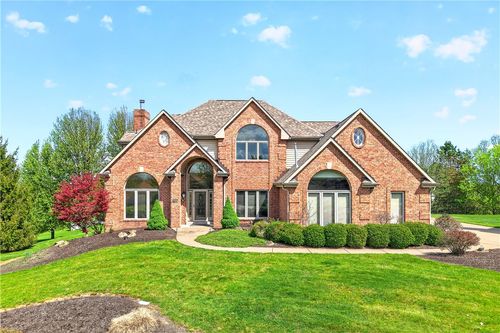 510 Potomac Ct, Gibsonia, PA, 15044-8015 | Card Image