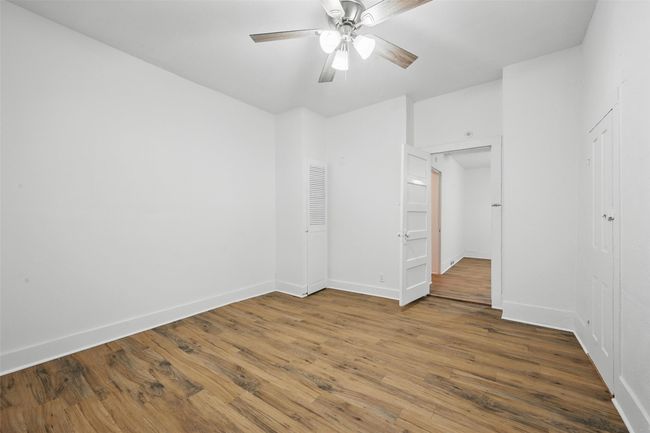 906 E Houston St, House other with 2 bedrooms, 1 bathrooms and null parking in Sherman TX | Image 13