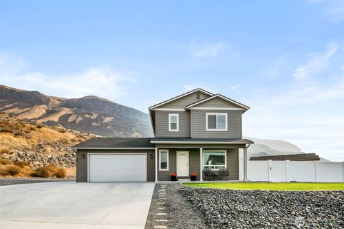 103 George Loop, Rock Island, WA, 98850-4503 | Card Image