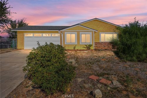 1447 W Westward Ave, Banning, CA, 92220-4514 | Card Image