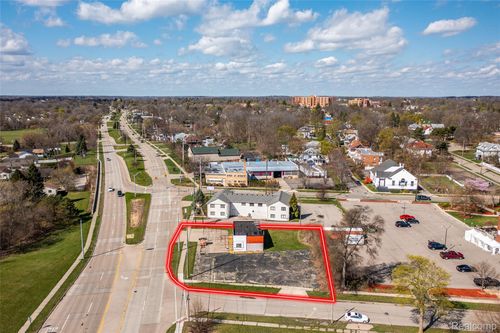 180 Orchard Lake Rd, Pontiac, MI, 48341-2248 | Card Image