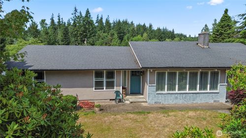 2407 255th St Nw, Stanwood, WA, 98292-9204 | Card Image
