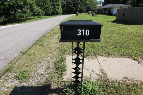 310 Dogwood Dr, Erin, TN, 37061-5103 | Card Image
