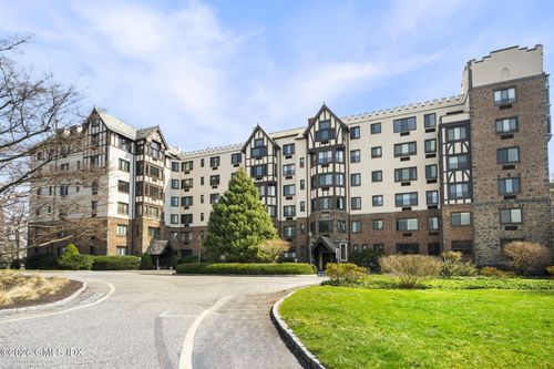 2d-47 Lafayette Pl, Greenwich, CT, 06830-5403 | Card Image