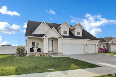 2615 W 3325 S, House other with 5 bedrooms, 2 bathrooms and 3 parking in West Haven UT | Image 1