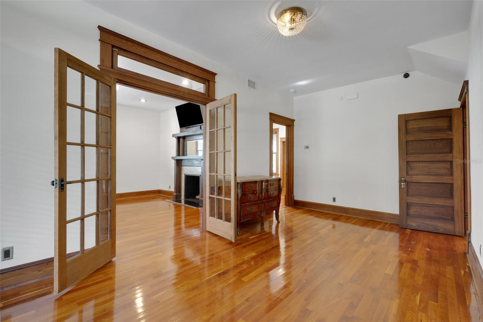 Residential in LAKELAND 3