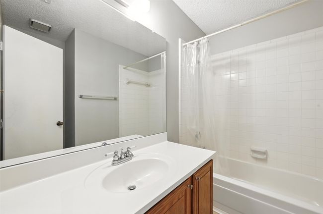 1450 Hampton Rd, House other with 3 bedrooms, 2 bathrooms and null parking in Grapevine TX | Image 17