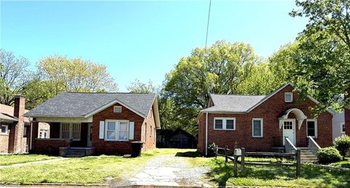 113-111 Highland Ave, Burlington, NC, 27217-2739 | Card Image