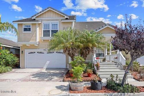 586 Schuman Pl, Ventura, CA, 93003 | Card Image