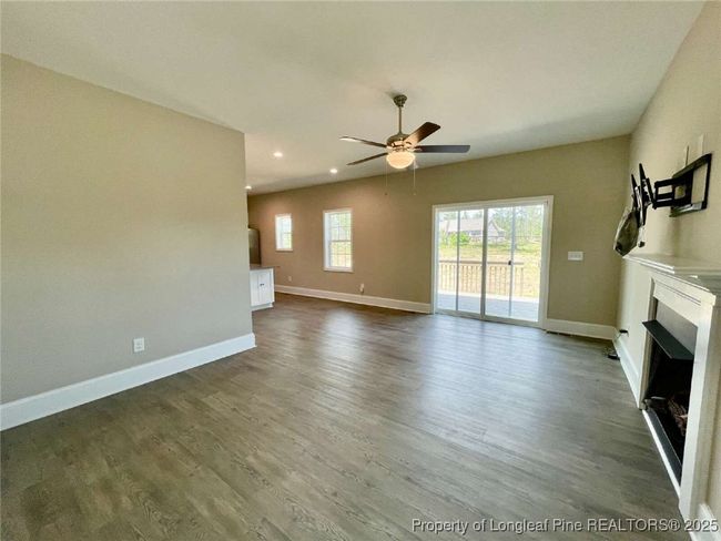 733 Gridiron Way, House other with 3 bedrooms, 3 bathrooms and null parking in Cameron NC | Image 4