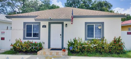 4223 Nw 32nd Ave, Miami, FL, 33142-4436 | Card Image