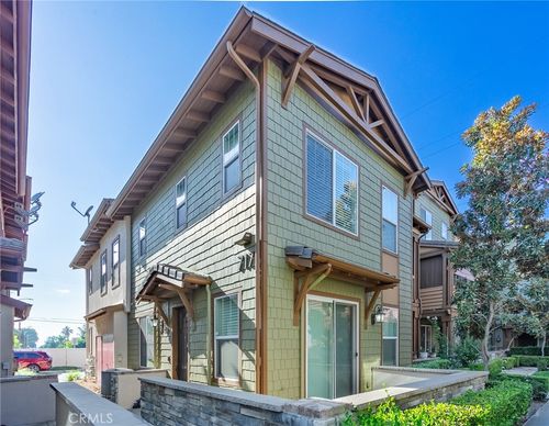 f-717 S Azusa Ave, Azusa, CA, 91702 | Card Image
