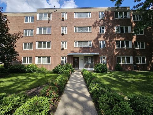 apt-3nw-7204 Oak Ave, River Forest, IL, 60305-1957 | Card Image