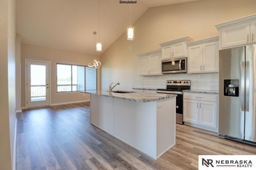 8800 Bristlecone Dr, Lincoln, NE, 68526-9265 | Card Image