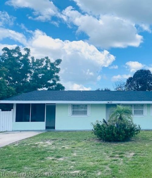 1423 Penny Ave, Sebring, FL, 33870-4429 | Card Image