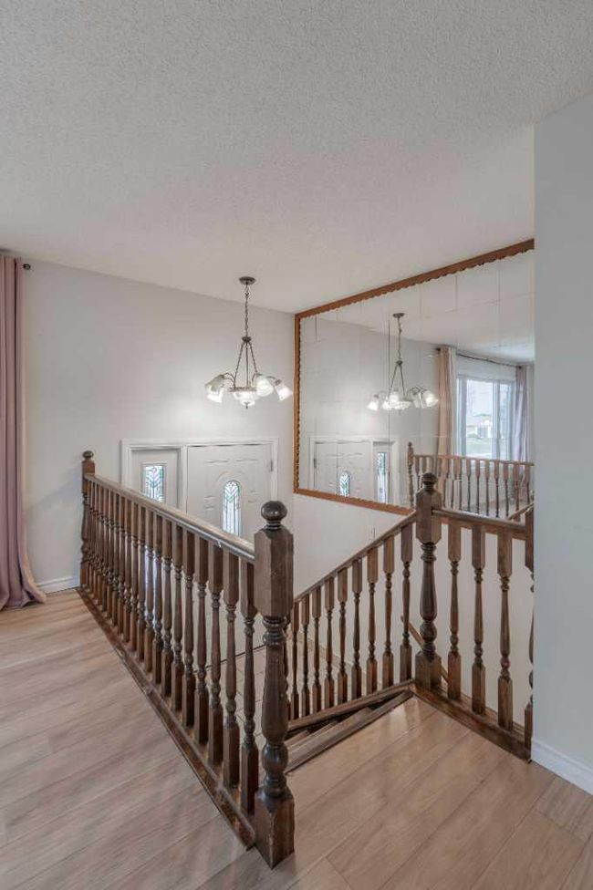 572 Penworth Way Se, Home with 4 bedrooms, 2 bathrooms and 2 parking in Calgary AB | Image 27