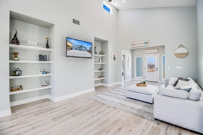 1931 Eskridge St, House other with 4 bedrooms, 2 bathrooms and null parking in Port Aransas TX | Image 8