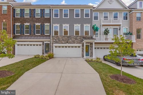 10835 Foxtrot Cir, UPPER MARLBORO, MD, 20772-4035 | Card Image