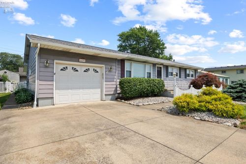429 Morton Road, Vermilion, OH, 44089 | Card Image