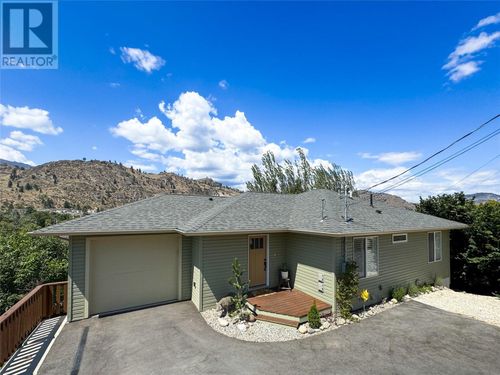 6654 Bellevue Dr, Oliver, BC, V0H1T4 | Card Image