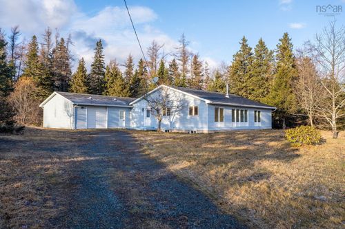 9676 Highway 224, Greenwood, NS, B0N1X0 | Card Image
