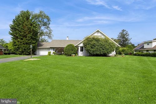 7920 Long Meadow Rd, BALTIMORE, MD, 21208-3022 | Card Image