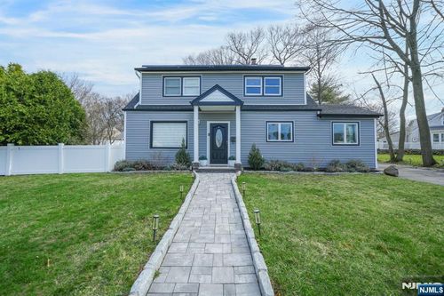 33 Cathy Ave, Hawthorne, NJ, 07506-1034 | Card Image