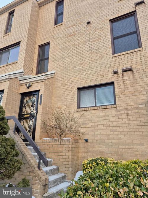 2757-2757 31st Pl Ne, WASHINGTON, DC, 20018-1657 | Card Image