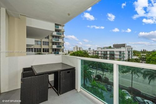 apt-508-1200 West Ave, Miami Beach, FL, 33139-4313 | Card Image